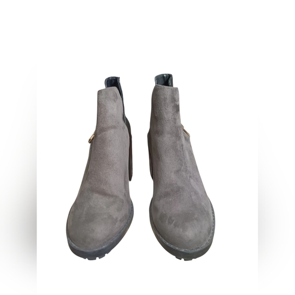 Zara Gray Ankle Boots Versatile Suede Booties - Picture 1 of 7